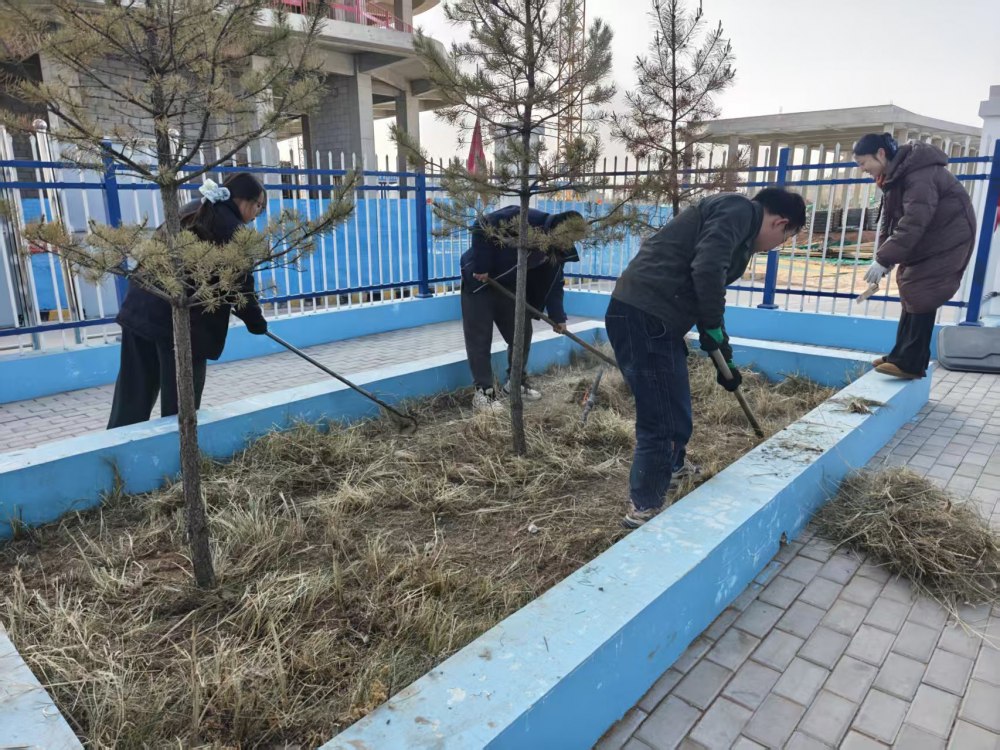 陜煤建設(shè)內(nèi)蒙古分公司第三項(xiàng)目部：復(fù)工復(fù)產(chǎn)雙措并舉 筑牢根基啟新程