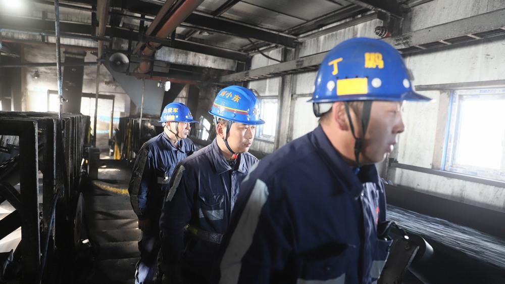 陜煤建設(shè)洗選煤運營公司紅柳林洗煤廠項目部：多措并舉 筑牢風(fēng)季防風(fēng)防火安全防線